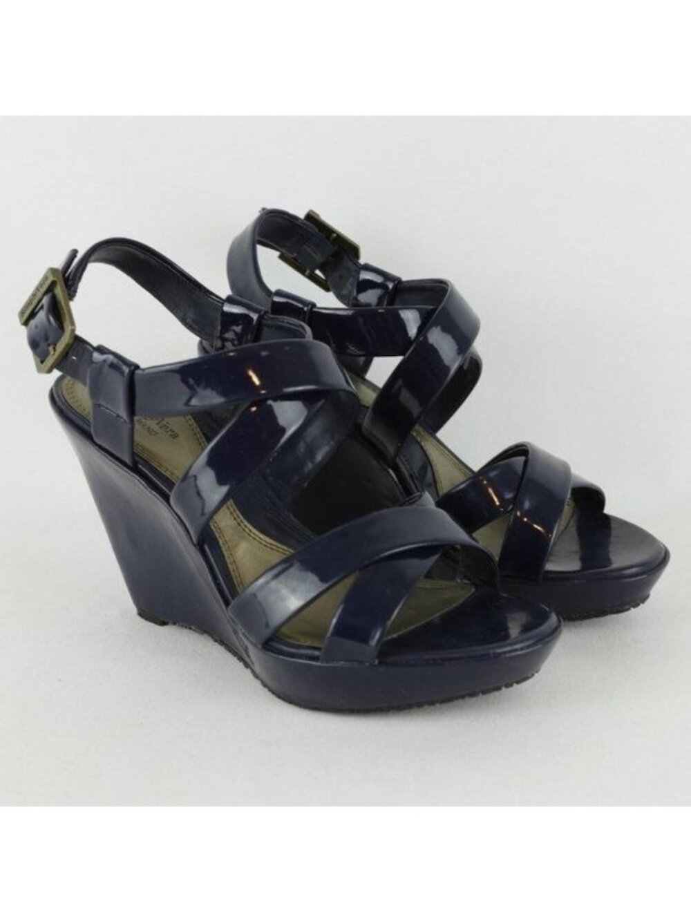 Simply Vera Vera Wang Leia Women's Size 7.5 Blue Vegan Leather Wedge Sandals